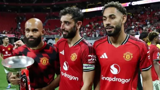 Bruno Fernandes Guides Cunha And Mbeumo