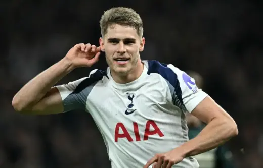 Tottenham Begin Tough Run vs Man United